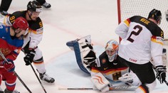 Rusi podľa predpokladov zdolali Nemecko a v semifinále ich čaká najlepší tím MS