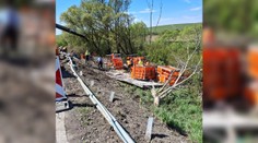 FOTO: Katastrofa na východe Slovenska. Prevrátil sa kamión s tisíckami kurčiat