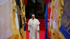 Pápež odsúdil násilie páchané extrémistami z Islamského štátu