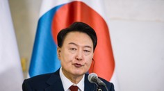 Juhokórejský ústavný súd odvolal z funkcie prezidenta Jun Sok-jola