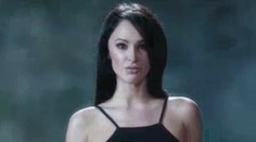 Verejnosť pobúrila kontroverzná reklama na cigarety. Je vraj príliš vulgárna