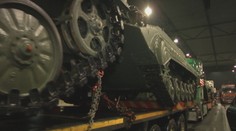 Cez Slovensko sa presúvala bojová technika, ministerstvo obrany o tom nevedelo