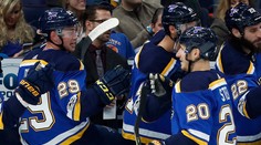 VIDEO: Blues zdolali Calgary a udržali si domácu neporaziteľnosť, hviezdou večera Steen