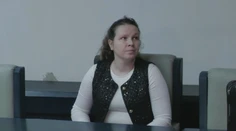 Brutálne zavraždila svojho syna a jeho telo priviezla na políciu. Prípad, ktorý otriasol Slovenskom, je na súde