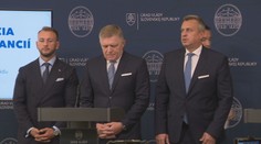 Spory v koalícii vrcholia. Hlas kladie podmienky, premiér mlčí. Opozícia chce situáciu riešiť referendom