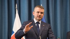 Dobrá správa pre štátnych zamestnancov: Premiér chce razantné zvyšovanie platov