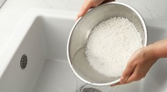 Má sa ryža preplachovať? Rozhoduje druh aj spôsob varenia