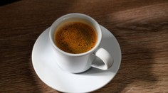 Je pre vaše telo lepšie piť kávu ráno alebo po celý deň? Odpoveď priniesla nová štúdia