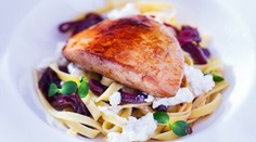 RECEPT NA DNES: Grilovaná kačacia foie gras s karamelizovanou šalotkou