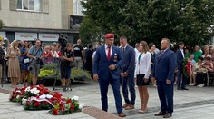 Republika si uctila SNP, Suja prišiel ako člen SZPB. Nevídaný názorový kotrmelec, odkazujú odborníci