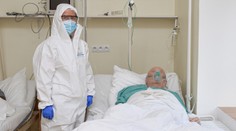 Nemocnice ešte nezastavili všetky plánované operácie. Keby tak urobili, majú voľné lôžka pre covid pacientov