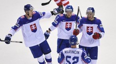 Slováci zdolali Dánov až po nájazdoch, ten víťazný symbolicky premenil lúčiaci sa Laco Nagy