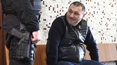 Vadala robil neobvyklé prevody, zapojil aj Troškovú a Albáncov