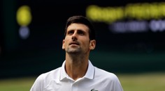 Novak Djokovič má koronavírus a je v domácej karanténe. Nakazila sa aj jeho manželka