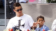 Vzorný otecko Ronaldo! Takto miluje svojho synčeka