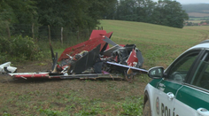 V lietadle pri Nitre zahynuli mladí nadšenci lietania. Svedok tvrdí, že akoby im „skapal“ motor