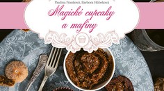 Dve cukrárky, krowky a sladkosť rozvoniavajúca v kuchyni