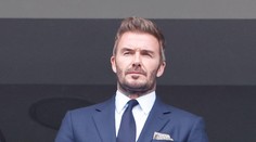 Väčšina ich kritizuje, Beckham je z nich nadšený. Anglickej legende zarábajú hydratačné pauzy šialené milióny