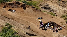 Archeológovia našli milióny rokov staré nástroje, ktoré nepoužívali ľudia