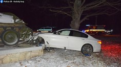 Kuriózna nehoda na východe: Mladá vodička BMW narazila do tanku