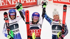 Vlhová v slalome tesne za Shiffrinovou, rozhodlo 29 stotín: Ťaháme sa navzájom