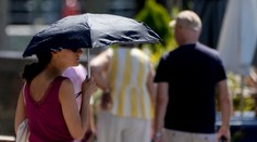 Britov potrápia horúčavy. Meteorológovia už vydali najvyšší stupeň výstrahy