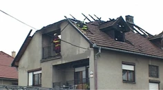 Drámu sledovali so slzami v očiach: Rodine horel dom