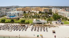 Útok na dva hotely v Somálsku si vyžiadal najmenej 10 mŕtvych