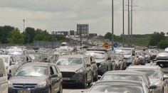 Chorvátsko je už na začiatku leta plné turistov. Trpezlivosť si trénujú v nekonečných kolónach