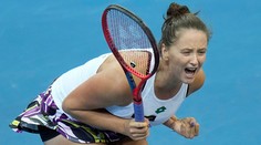 Kužmová so Zvonariovovou neuspeli v osemfinále štvorhry na Australian Open