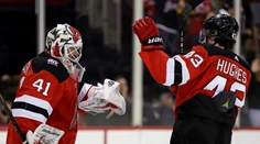 Devils dali Caroline osmičku, znížili na 1:2, J.Hughes: "Sme späť v hre"