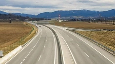 Pripravte sa na zdržania. Vodičov pod Tatrami čakajú týždne dopravných obmedzení