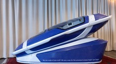 Američanka zomrela v samovražednej kapsule. Švajčiarska polícia zadržala niekoľko ľudí