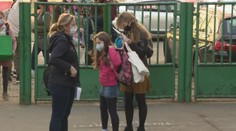 Mnohí rodičia posielajú deti do školy aj s príznakmi covidu