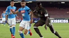 Hamšíkov Neapol zdolal AC Miláno 4:2, Kucka dostal červenú kartu