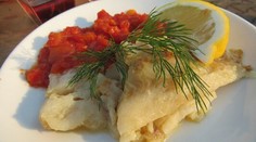 Treska s ostrou omáčkou s paradajkami