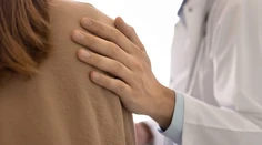 Tvrdá rana pre rodinu z USA. V jeden deň diagnostikovali rakovinu matke aj štvorročnému synovi
