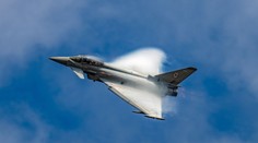 Napätie nad Baltským morom. Britské stíhačky vzlietli k ruským lietadlám