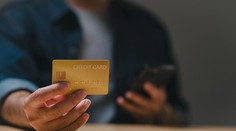 Podvodníci útočia čoraz sofistikovanejšie. Odborník radí, kedy spozornieť