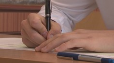 Maturantov čakajú písomné skúšky. Pri písaní slohu musia myslieť na dôležitú novinku