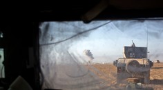 Satelitné zábery ukazujú nové obranné bariéry IS v Mósule