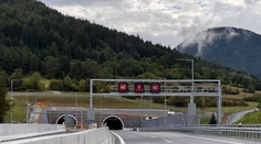 Pod Čebraťom môžu strieľať šampanské. Kolóny sa však môžu presunúť inde a koniec D1 je v nedohľadne