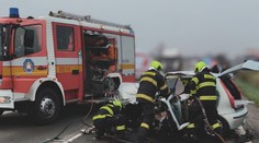 Tragická nehoda v Trenčianskom kraji. Vodič neprežil čelnú zrážku