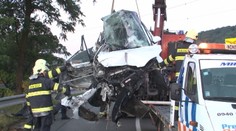 Taxikár s tromi ľuďmi v aute obišiel závory a vletel pod vlak. Michal, ktorý prežil, opísal osudné sekundy