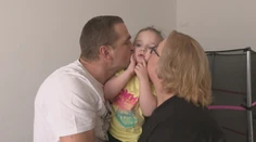 Vysnívaná delfinoterapia sa skončila po pár dňoch. Slovenskú rodinu na Ukrajine zaskočila vojna