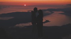 Generácia Z po kondómoch siaha menej než tie predošlé. Dôsledky môžu predstavovať vážny problém