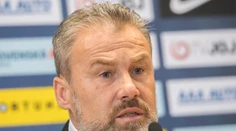 SFZ predstavilo nového trénera Pavla Hapala, ten sa vyjadril aj k Miňovi Stochovi