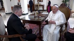 Pápež František sa stretol s premiérom Ficom. Krátko potom ho museli hospitalizovať