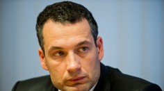 Šéf Všeobecnej zdravotnej poisťovne Forai odstupuje z funkcie