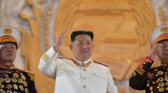 KĽDR sužujú horúčavy, obyvateľom má pomôcť zvláštny pokrm. Trpieť je ochotný aj Kim Čong-un, hlásia médiá